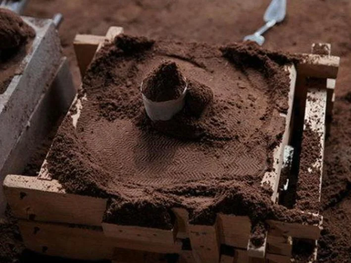 ¿Es mejor el moldeo en coquilla que el moldeo en arena?
